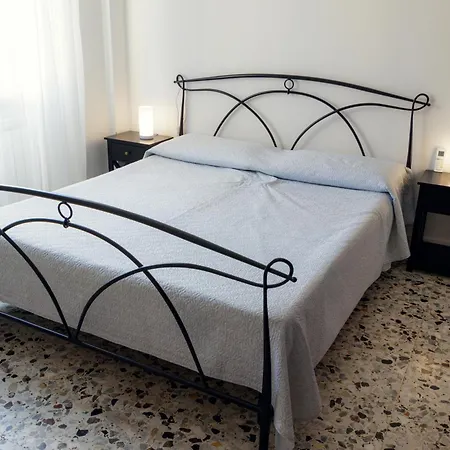 Lerici D'amare A 3 Min A Piedi Dalla San Terenzo