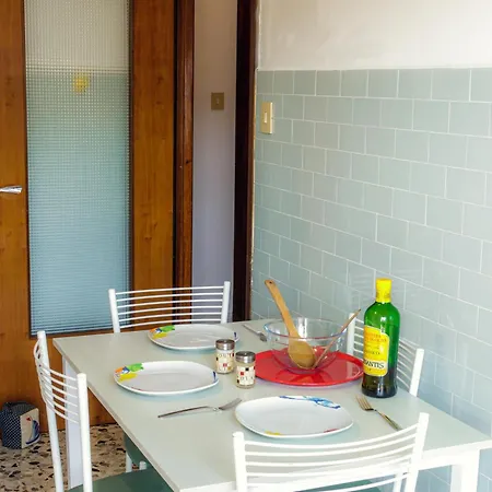 Lerici D'amare A 3 Min A Piedi Dalla *